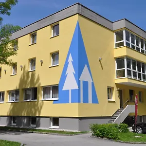 2* Hostel Eduard-heinrich-haus,